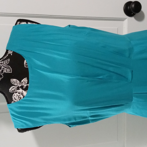 🆕️ 🩵Antonio Melani🩵 - Teal Mika Dress - Picture 5 of 13